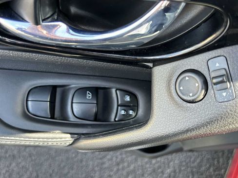 Used 2017 Nissan Rogue Sport SL w/ SL Premium Package AWD/4WD image 15