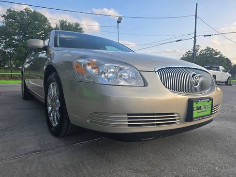Used 2009 Buick Lucerne CXL w/ Driver Confidence Package FWD image 4