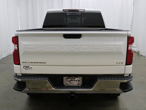 Used 2020 Chevrolet Silverado 1500 LTZ w/ LTZ Convenience Package image 6