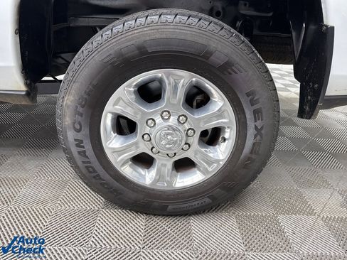 Used 2024 RAM 2500 Big Horn image 29