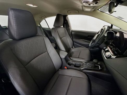 Certified 2025 Toyota Corolla LE image 23