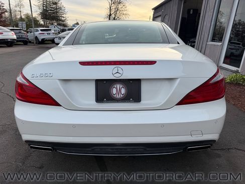 Used 2014 Mercedes-Benz SL 550 image 44