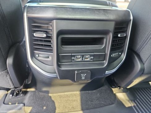 Used 2021 RAM 1500 Big Horn AWD/4WD image 20