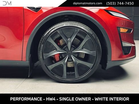 Used 2026 Tesla Model Y Performance AWD/4WD image 39
