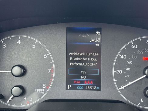 Certified 2023 Toyota Corolla Cross LE w/ Moonroof Package image 16