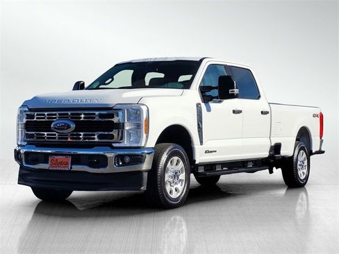 Used 2024 Ford F250 XLT image 9