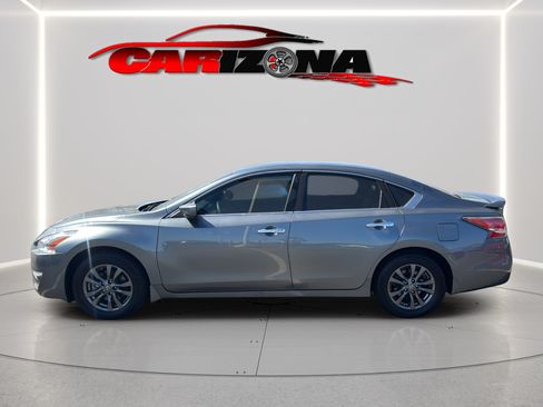 Used 2015 Nissan Altima 2.5 S w/ Special Edition Package FWD image 10