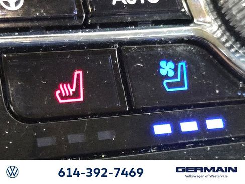 Used 2021 Lincoln Corsair AWD image 30