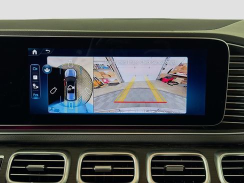 New 2026 Mercedes-Benz GLS 450 4MATIC image 18