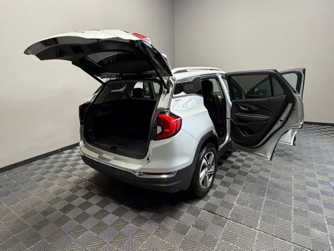 Used 2018 GMC Terrain SLT w/ Preferred Package image 25