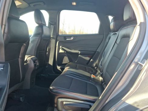 Certified 2025 Ford Escape ST-Line image 26