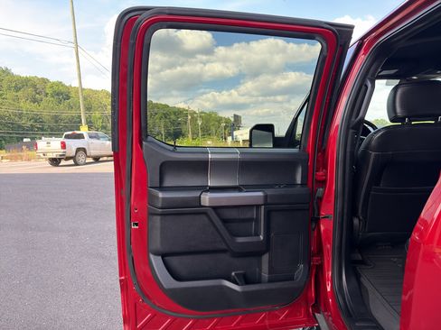 Used 2020 Ford F150 XLT w/ Equipment Group 302A Luxury AWD/4WD image 12