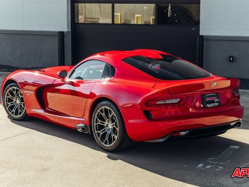 Used 2013 SRT Viper SRT-10 w/ Track Pkg RWD image 48