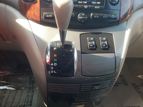 Used 2004 Toyota Sienna XLE AWD/4WD image 16