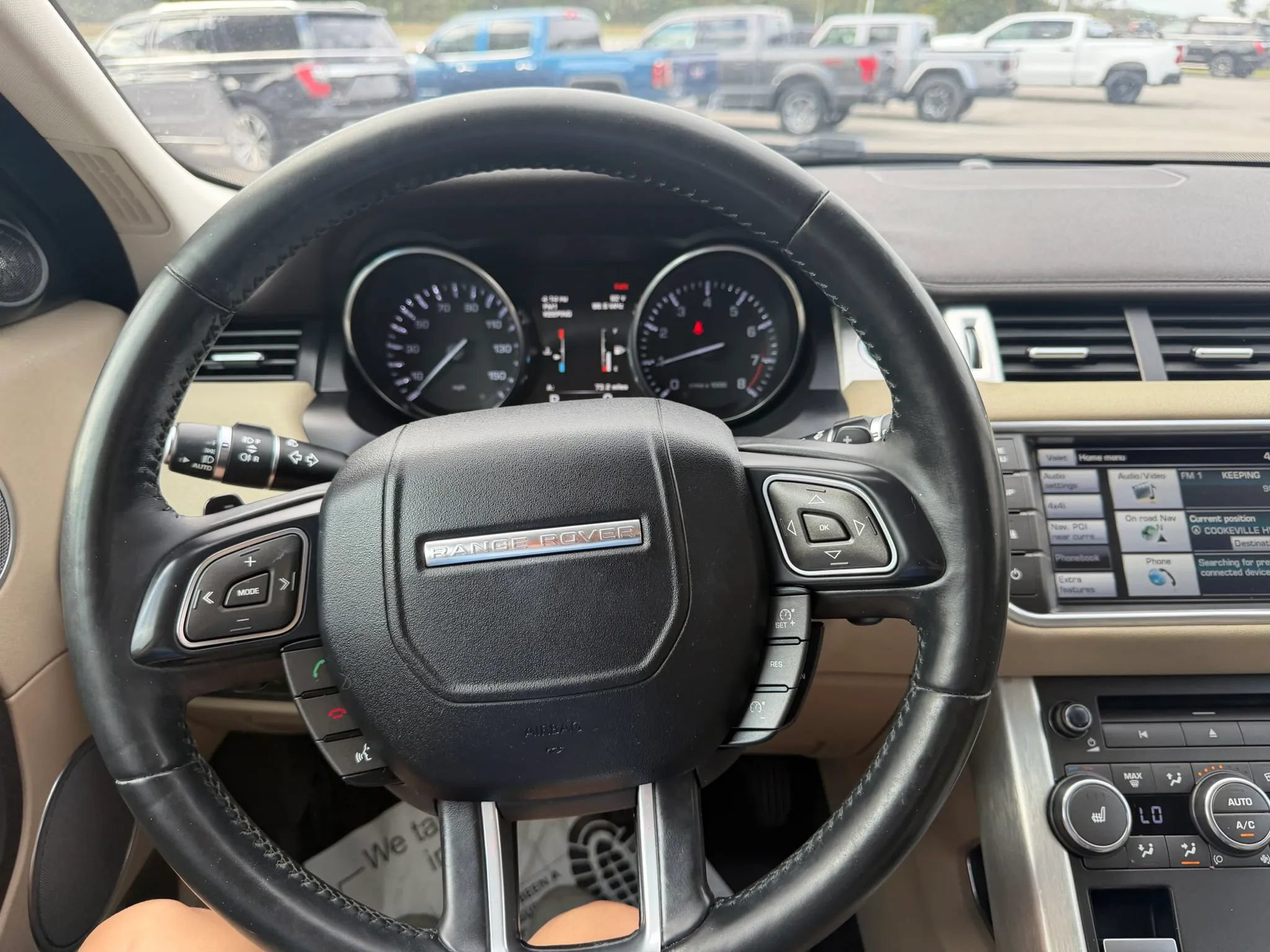 Used 2015 Land Rover Range Rover Evoque Pure Plus AWD/4WD image 21