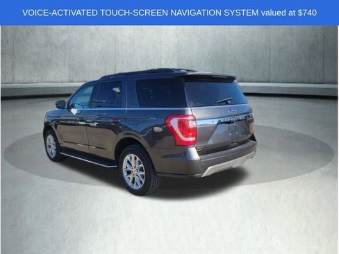 Used 2020 Ford Expedition XLT w/ Equipment Group 202A AWD/4WD image 8
