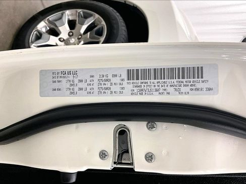 Used 2018 RAM 1500 Limited AWD/4WD image 20