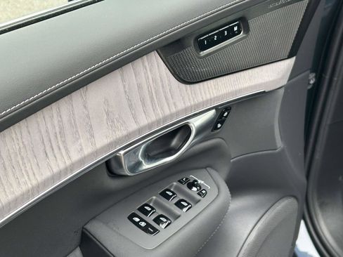 New 2026 Volvo XC90 B5 Ultra image 20