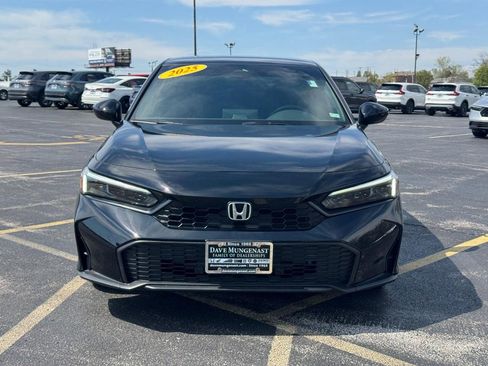 Used 2025 Honda Civic Sport image 10