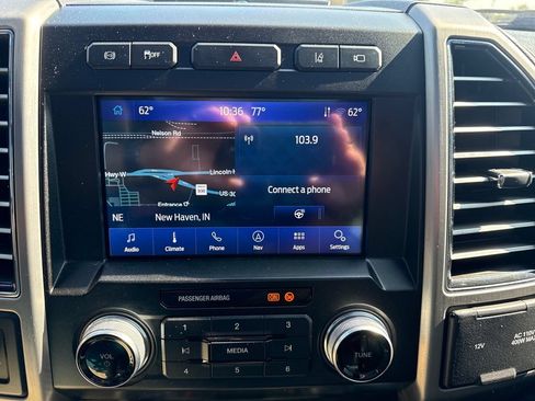 Used 2020 Ford F350 Platinum AWD/4WD image 16