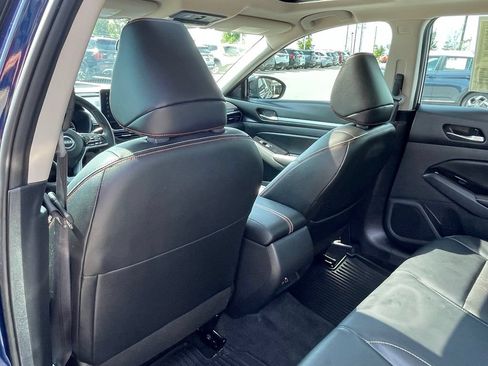 Used 2024 Nissan Altima 2.5 SR w/ SR Premium Package FWD image 24