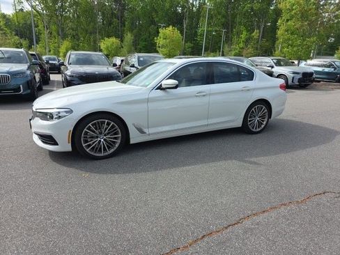 Used 2019 BMW 540i w/ Convenience Package image 17