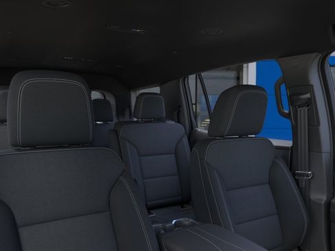 New 2026 Chevrolet Traverse LT w/ LPO, Floor Liner Package image 24