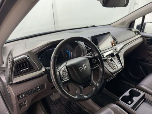 Used 2022 Honda Odyssey Touring image 4