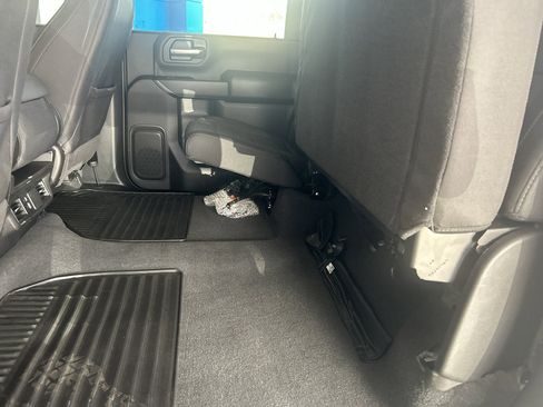 Used 2025 Chevrolet Silverado 2500 Custom w/ Custom Convenience Package image 24