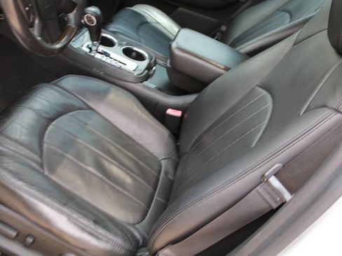 Used 2012 GMC Acadia Denali AWD/4WD image 17