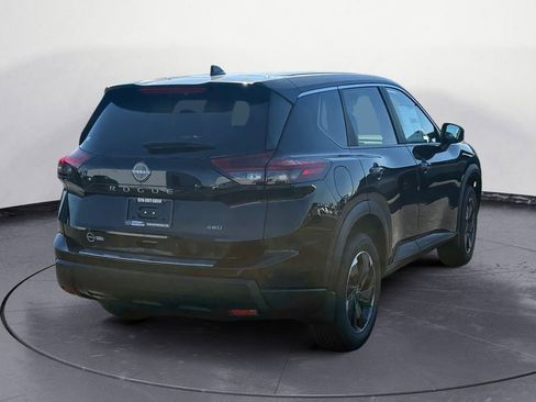 New 2026 Nissan Rogue SV image 5