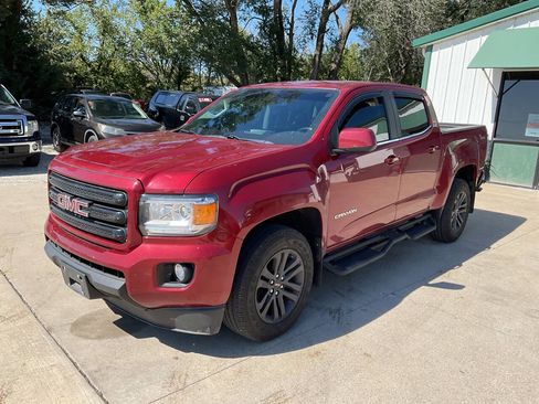 Used 2020 GMC Canyon SLE w/ Elevation Edition image 5