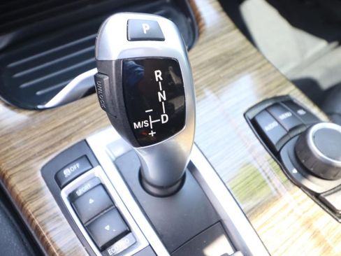 Used 2017 BMW X3 sDrive28i RWD image 22