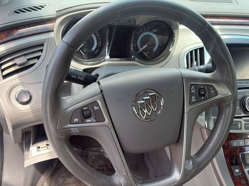 Used 2013 Buick LaCrosse FWD image 17