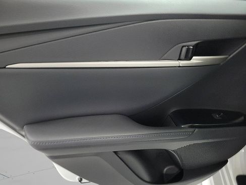 Certified 2025 Toyota Camry XSE FWD image 9