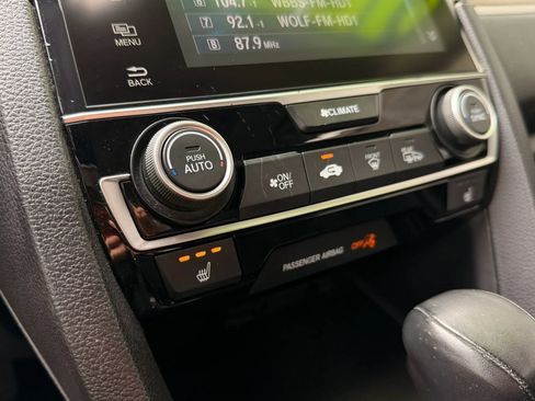 Used 2018 Honda Civic EX-T image 17