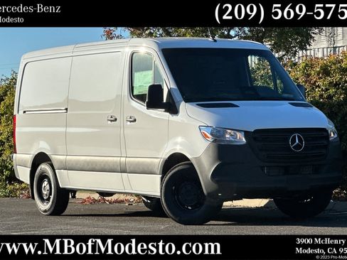 New 2026 Mercedes-Benz Sprinter 2500 image 1
