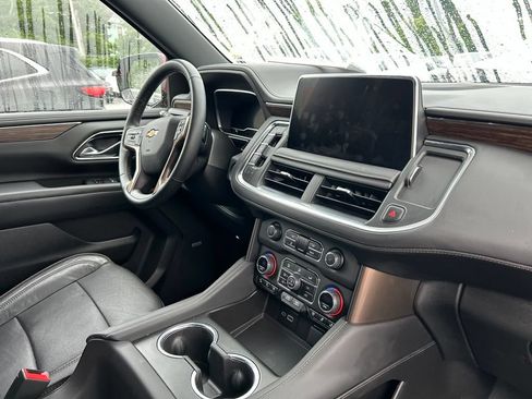 Used 2023 Chevrolet Tahoe High Country w/ Premium Package AWD/4WD image 9