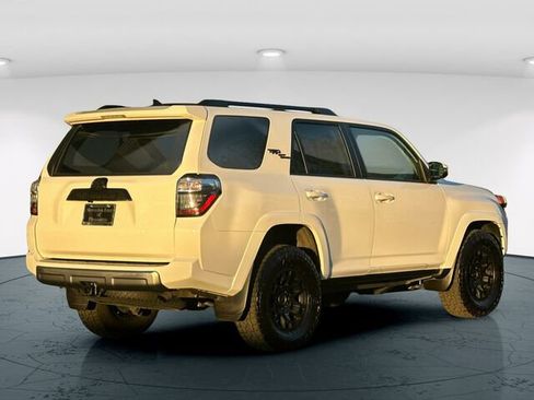 Used 2023 Toyota 4Runner TRD Off-Road Premium image 7