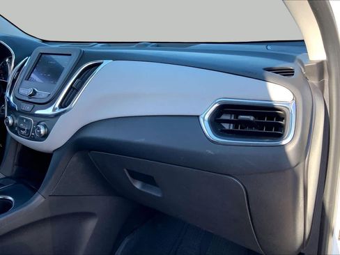 Used 2024 Chevrolet Equinox LS w/ LS Convenience Package FWD image 18