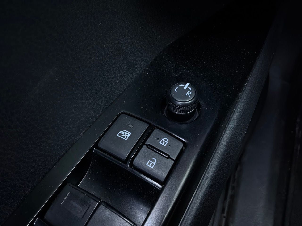 Used 2026 Toyota Camry LE FWD image 23