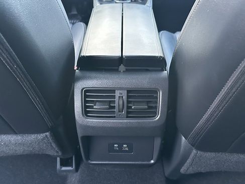 Certified 2023 Nissan Rogue SL image 31