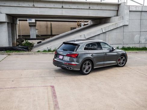 Used 2019 Audi SQ5 Premium Plus w/ Premium Plus Package image 47