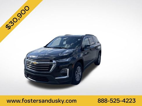 Used 2023 Chevrolet Traverse LT FWD image 1