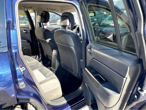 Used 2013 Jeep Compass Sport image 14