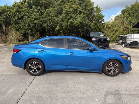 Used 2020 Nissan Sentra SV w/ Trunk Package image 2