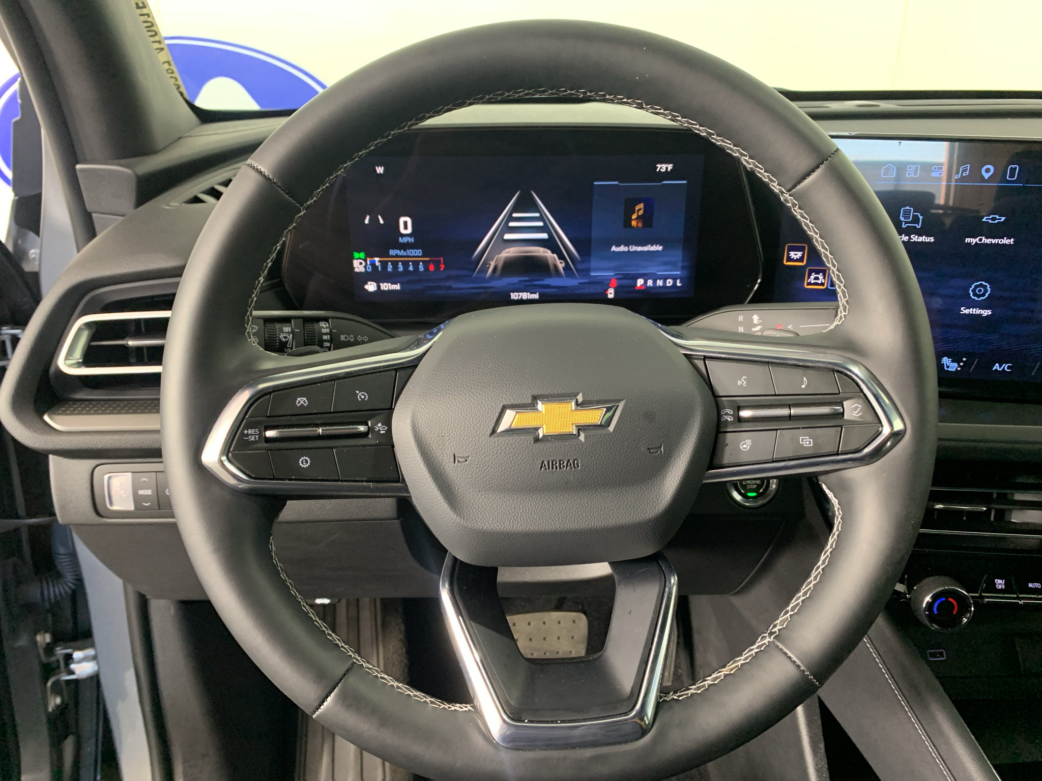Used 2026 Chevrolet Traverse LT FWD image 21