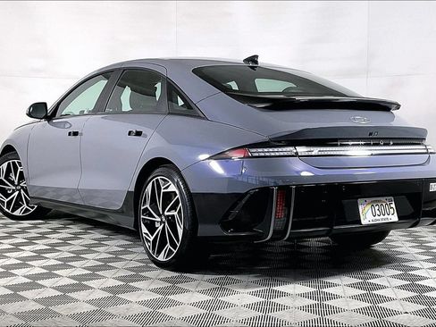 Used 2025 Hyundai Ioniq 6 SEL RWD image 13