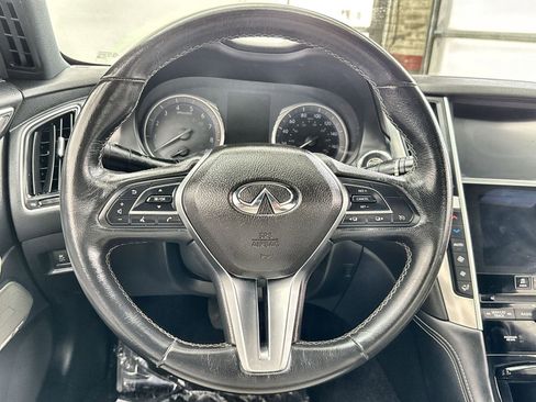 Used 2017 INFINITI Q60 w/ Cargo Package image 20