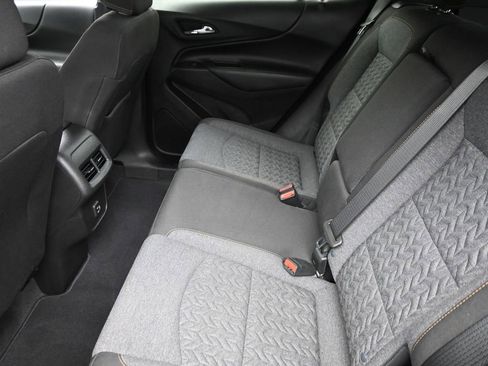 Used 2022 Chevrolet Equinox LT image 11